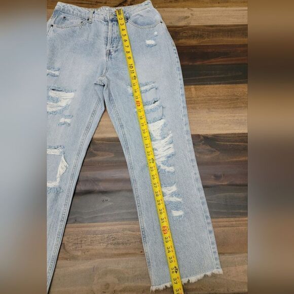 Vanilla Star Juniors Distressed 90's Boyfriend Jean Retro Button Fly Size 9 - Picture 7 of 16